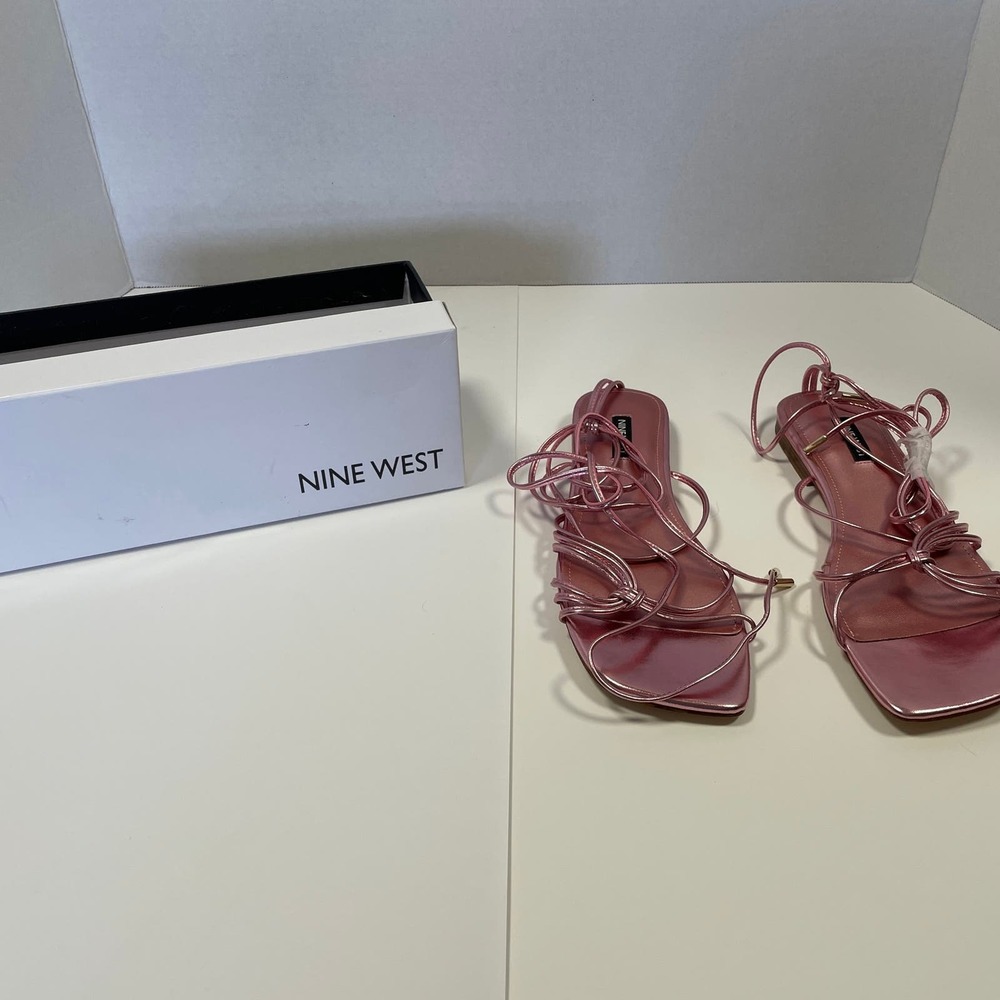 NWT Nine West Sparkly Pink Gladiator Strappy Sandals Sz 8m w/Box